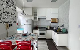 Apartamento Peracanga com Wi-Fi